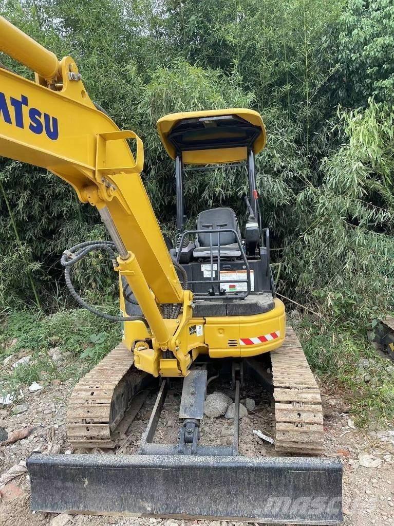 Komatsu PC35 Mini excavators < 7t (Mini diggers)