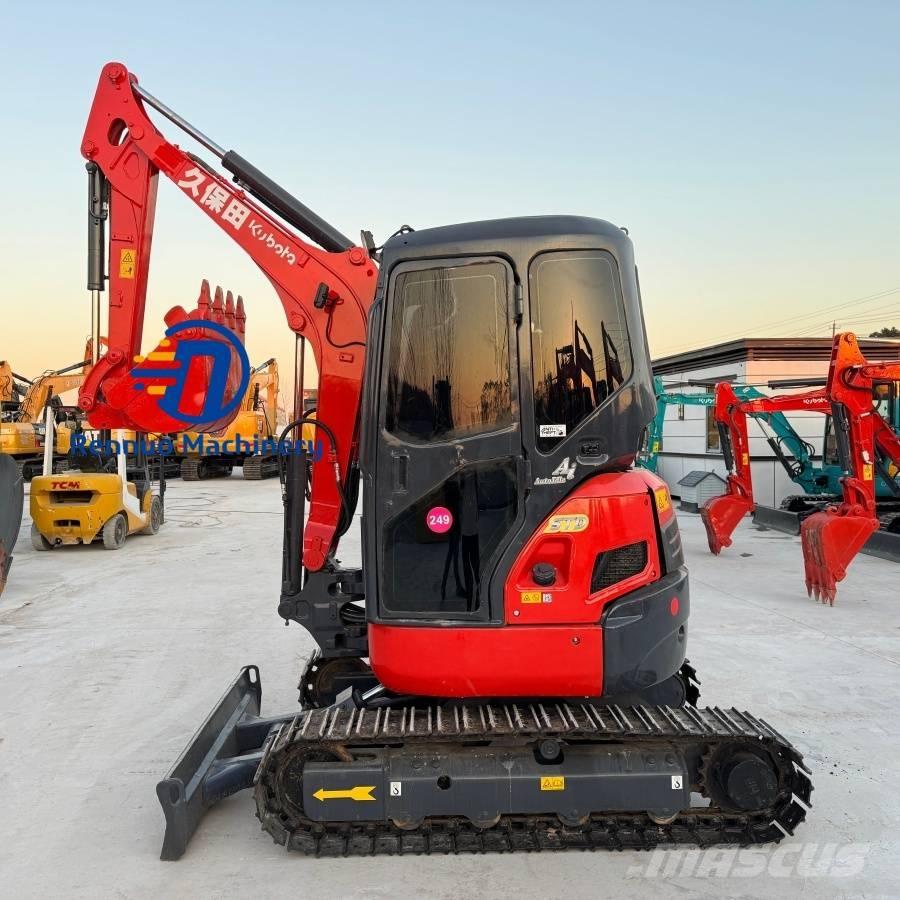 Kubota U 30 Mini excavators < 7t (Mini diggers)