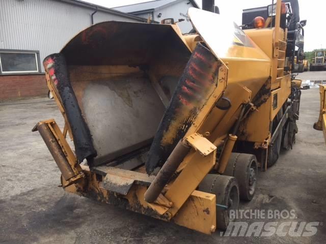 CAT AP 300 Asphalt pavers