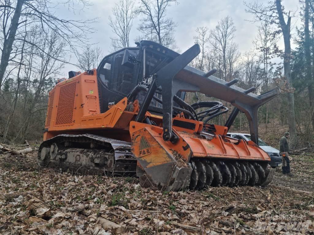FAE PT-475 Forestry tractors