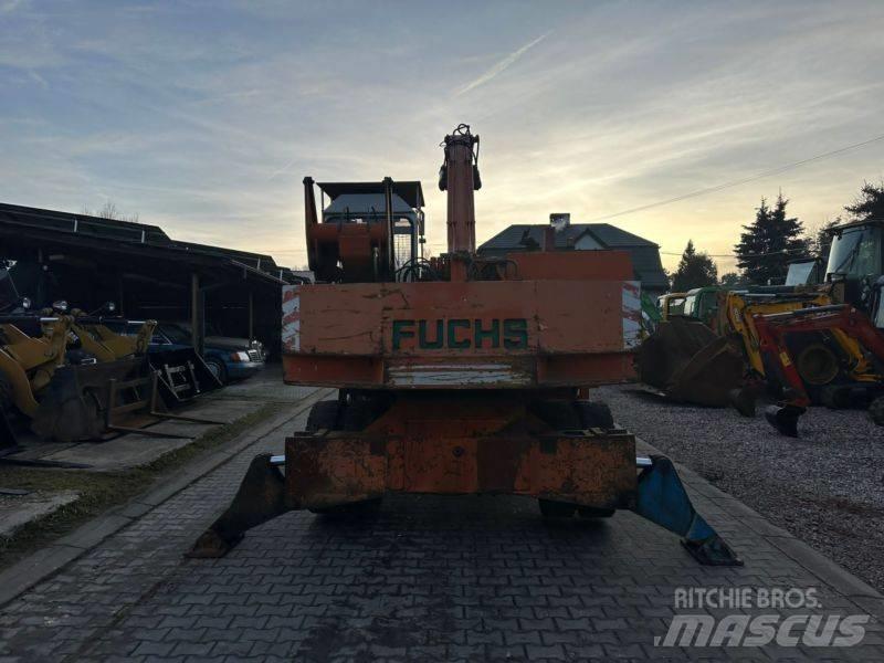 Fuchs FUCHS 714 Waste / industry handlers