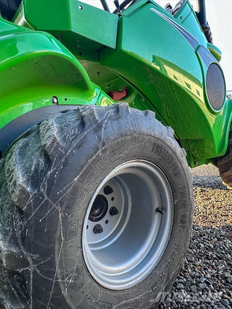 Avant 745 Multi purpose loaders