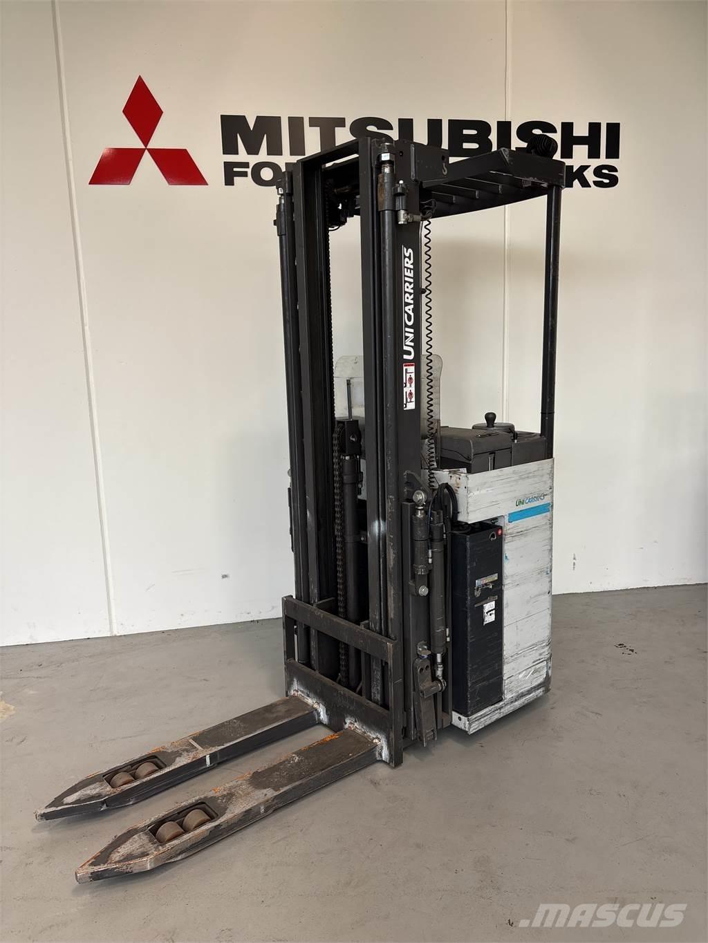 Atlet A160 Self propelled stackers