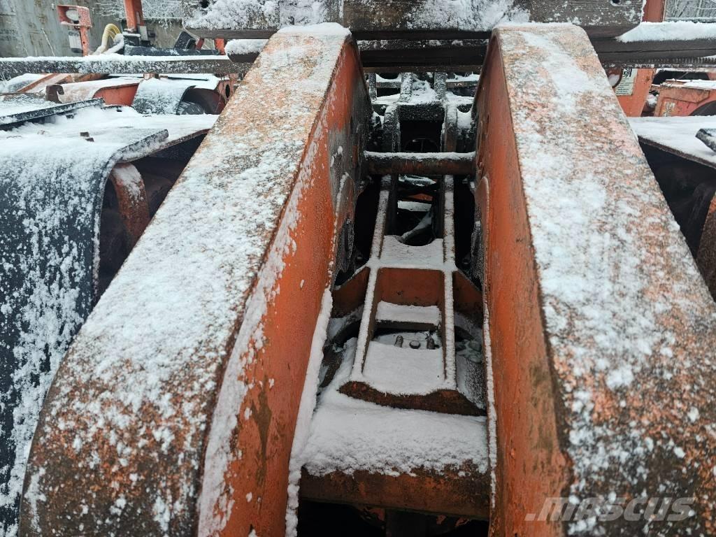 Sandvik Toro 301 D Underground Loaders