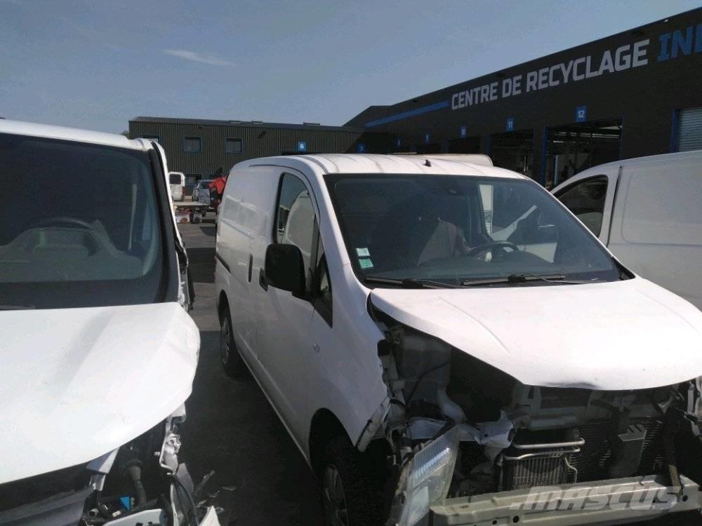 Nissan NV 200 Panel vans