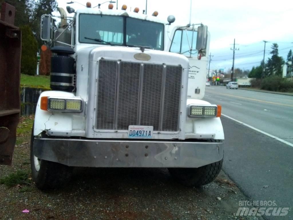 Peterbilt 377 Tractor Units