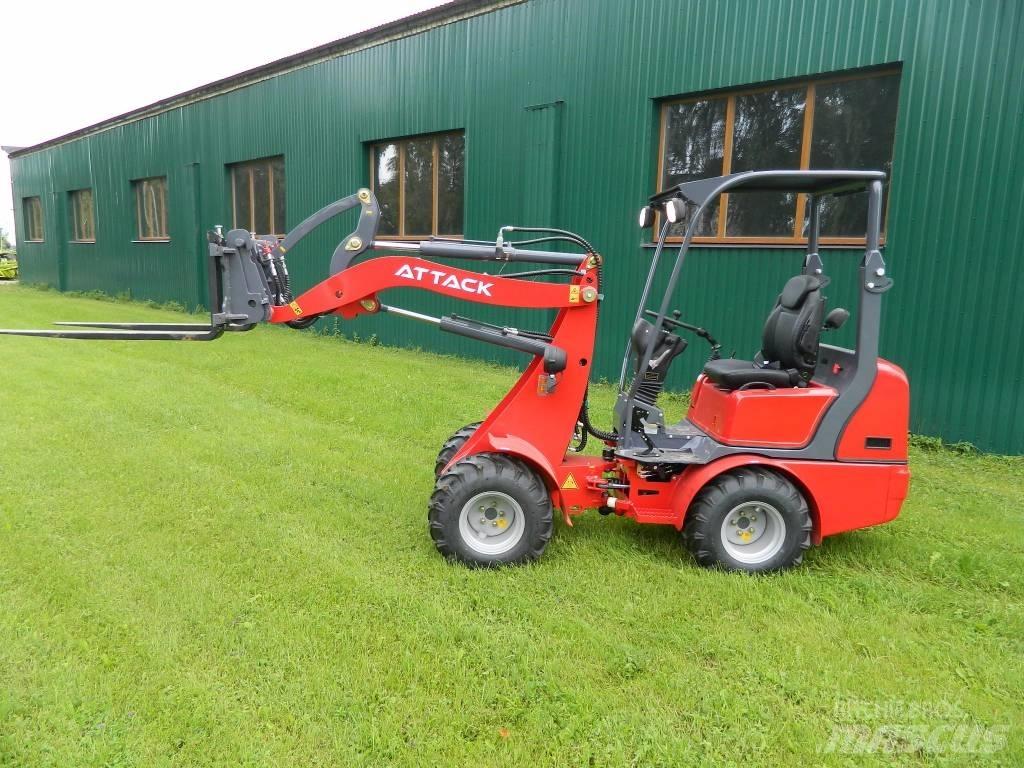 Attack 810 K33 Backhoe loaders