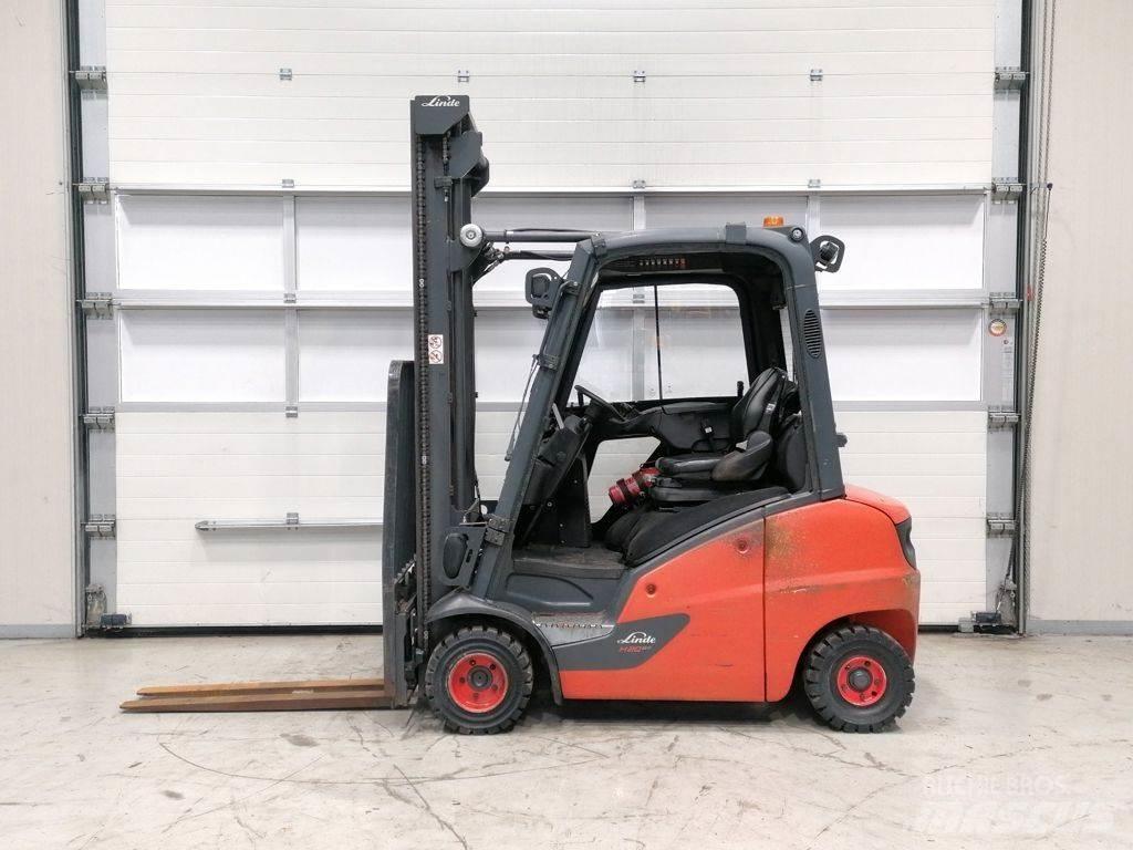 Linde H20D-01 Diesel trucks