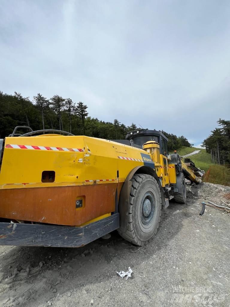 Epiroc E2C Light drills