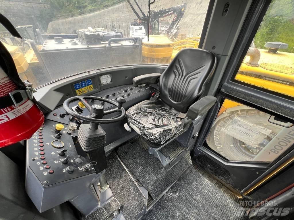 Epiroc E2C Light drills
