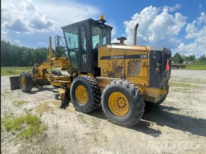 Volvo G 740 Graders