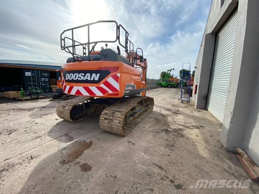 Doosan DX 160 LC Crawler excavators