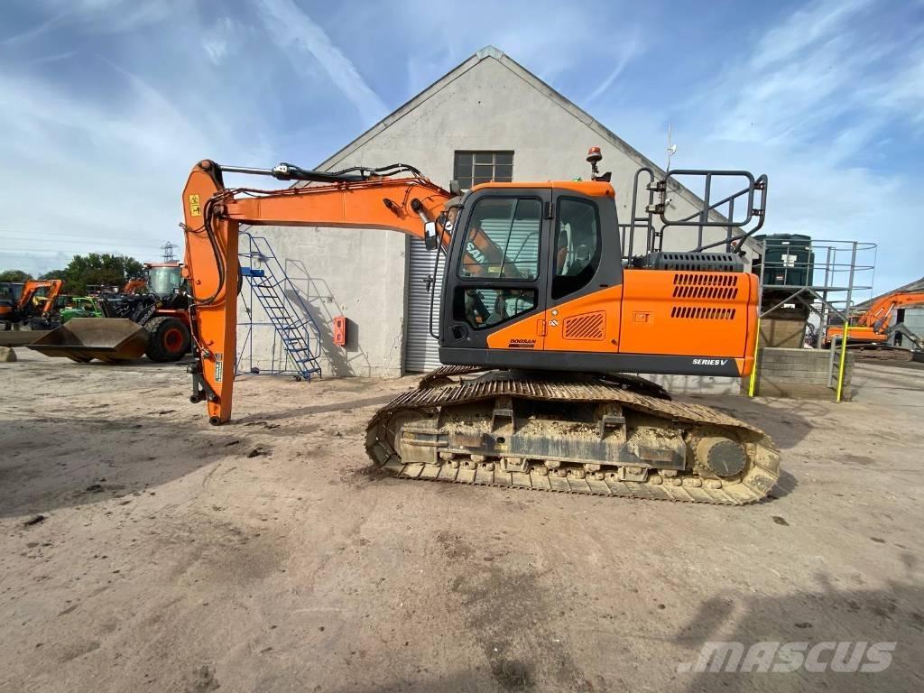 Doosan DX 160 LC Crawler excavators