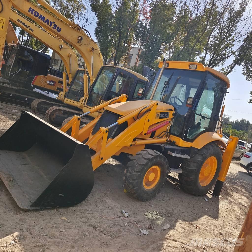JCB 3 CX Backhoe loaders
