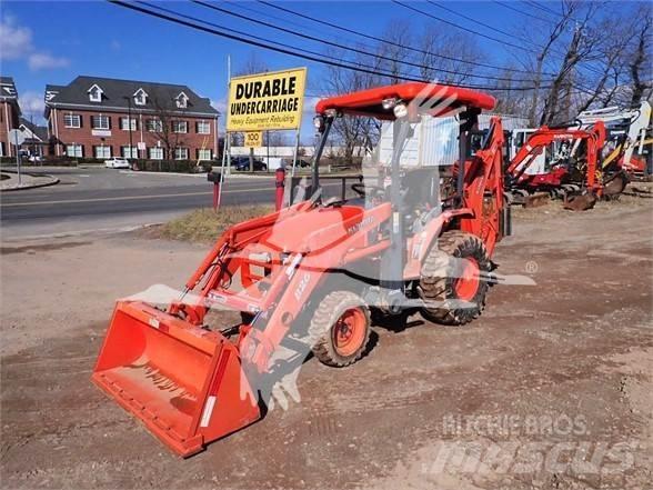 Kubota B26 Backhoe loaders
