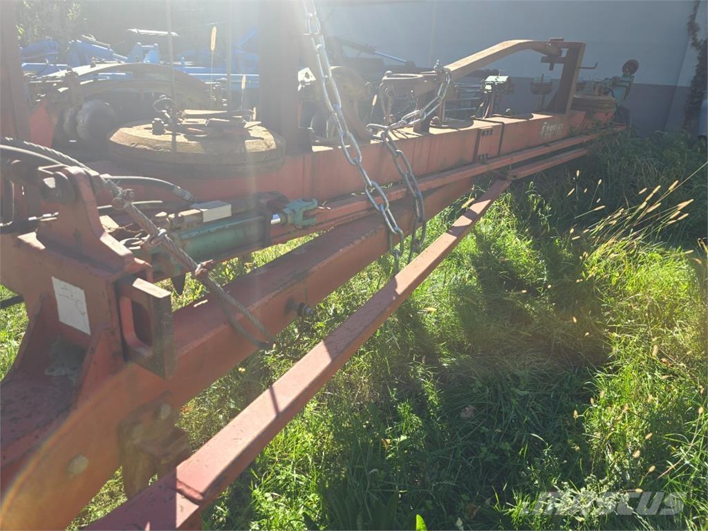 Kverneland BB 100 Plows