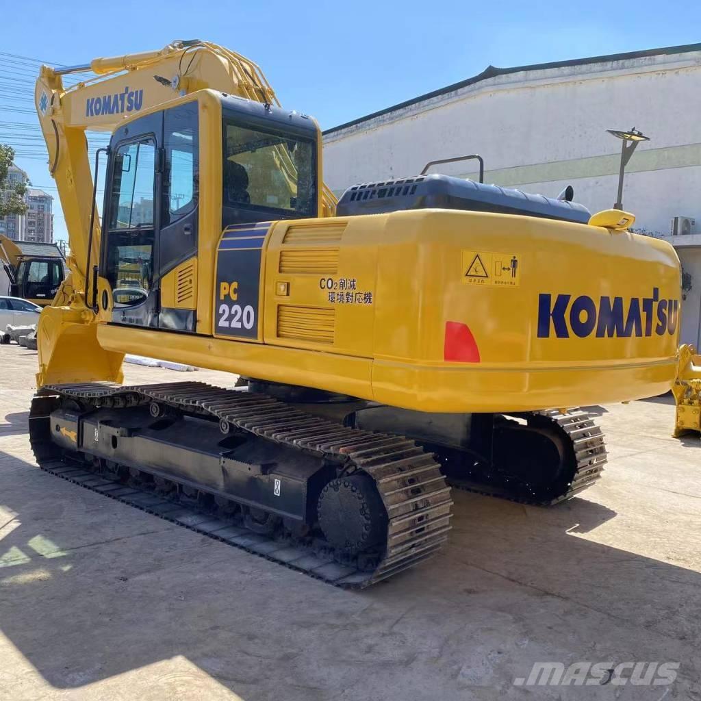 Komatsu PC 220 Crawler excavators