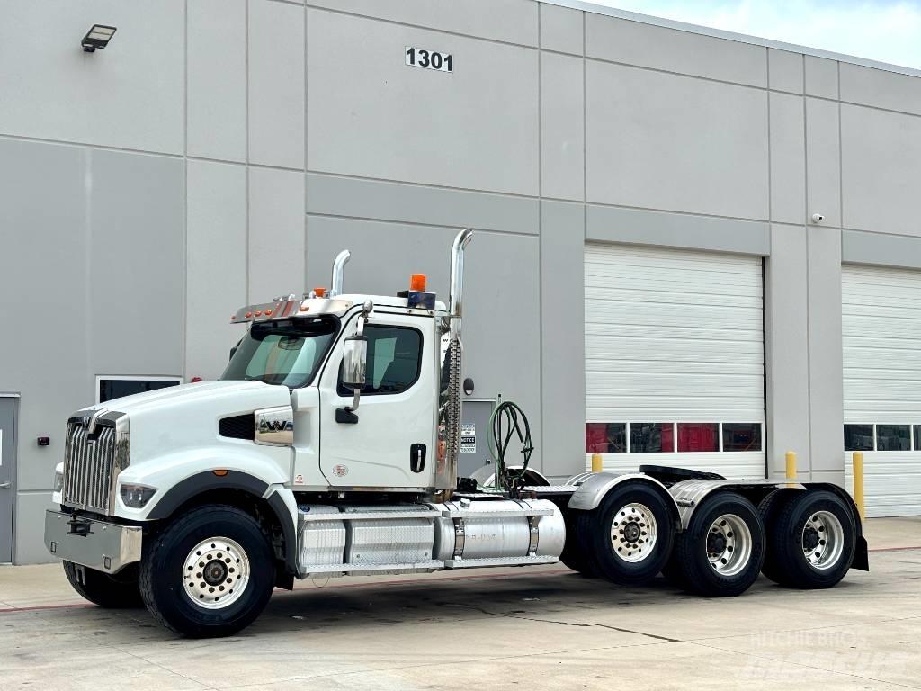 Western Star 49 X Tractor Units