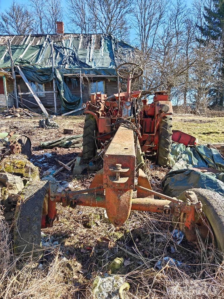  Rs09 Tractors