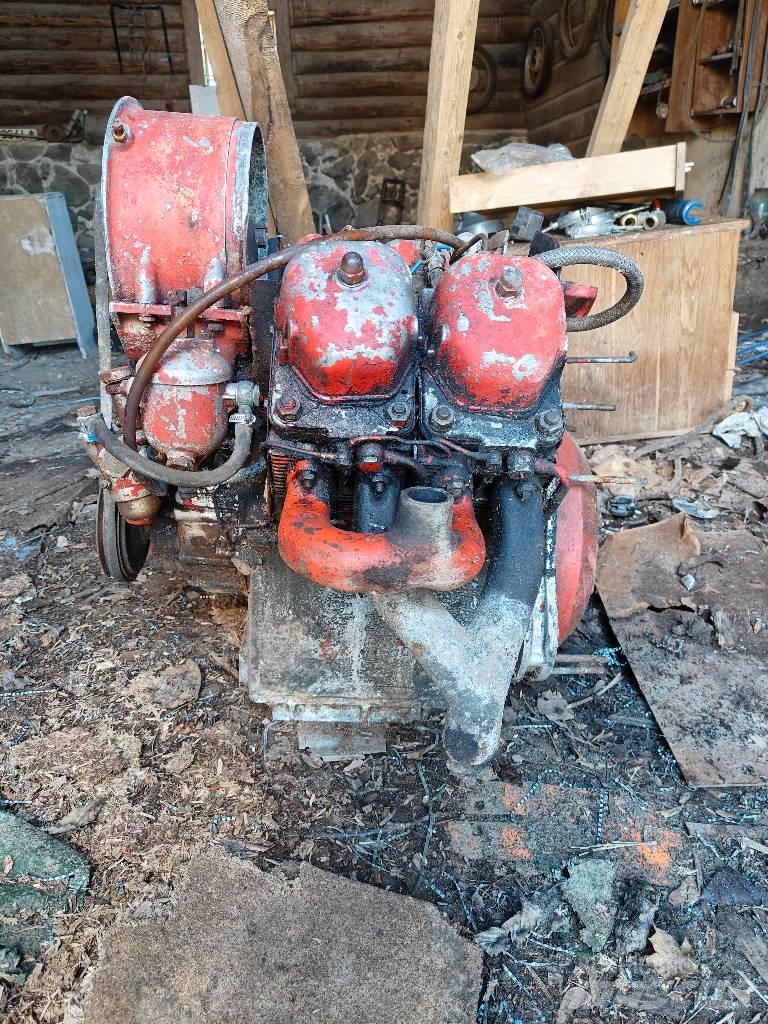  Rs09 Tractors