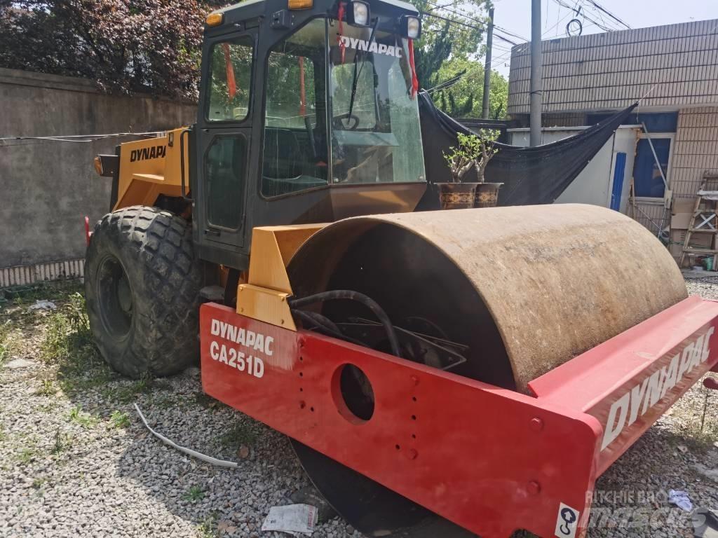 Dynapac CA 251 D Single drum rollers