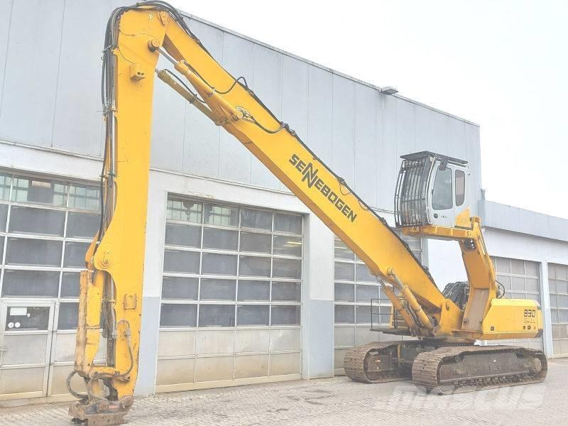 Sennebogen 830 Long reach excavators