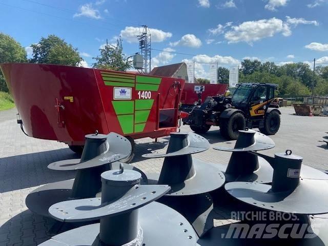 Peecon z. B. Topliner Mixer feeders