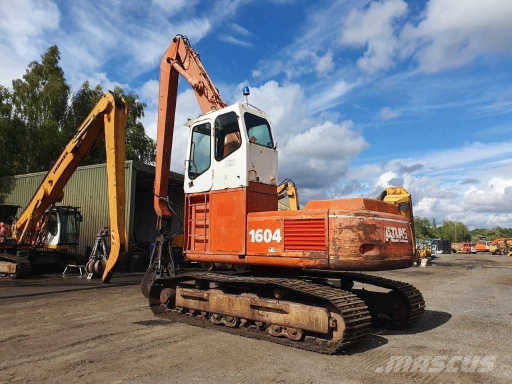 Atlas 1604 LC Waste / industry handlers