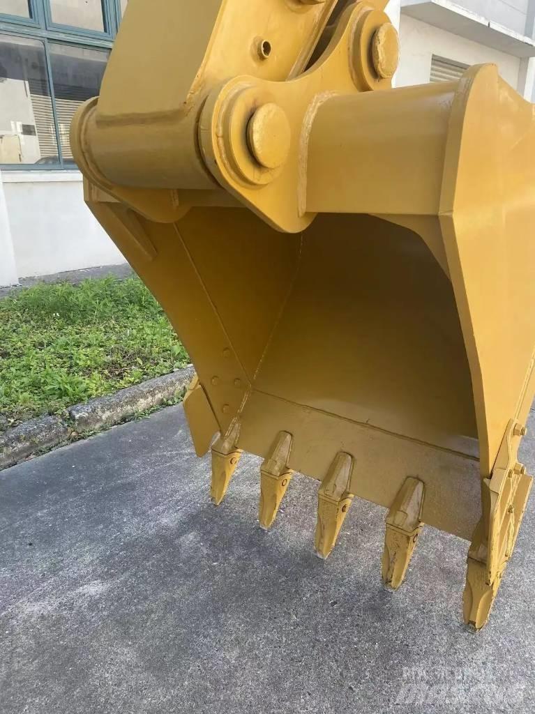 CAT 320 GC Midi excavators  7t - 12t