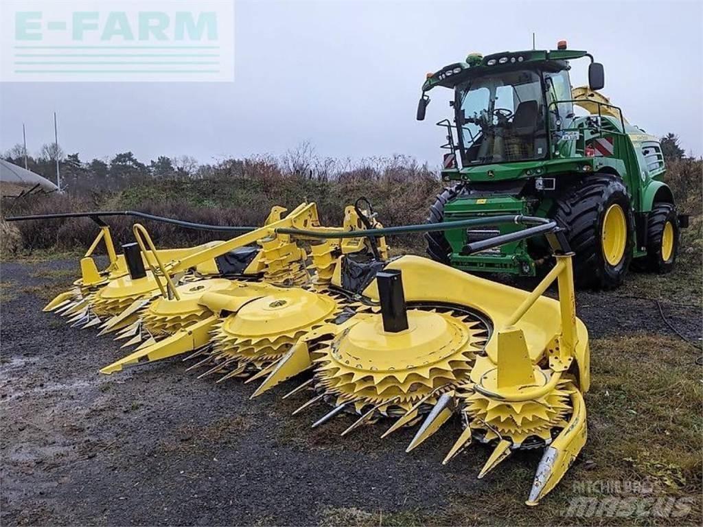 John Deere 8600i Self-propelled foragers