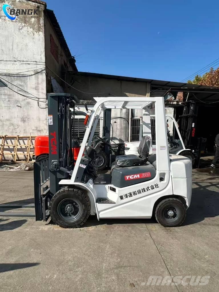 TCM FD 30 T 3C Diesel trucks