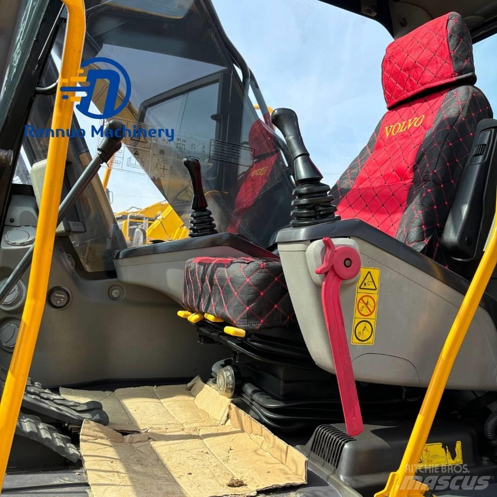 Volvo EC 220 D Crawler excavators