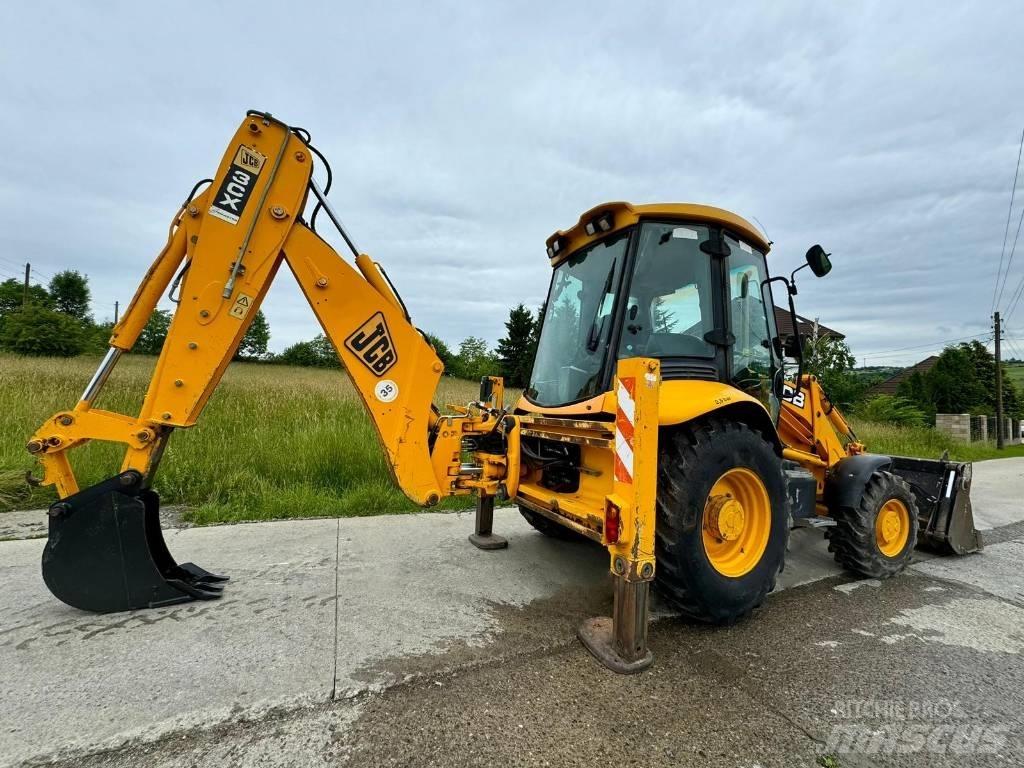 JCB 3CX Backhoe loaders