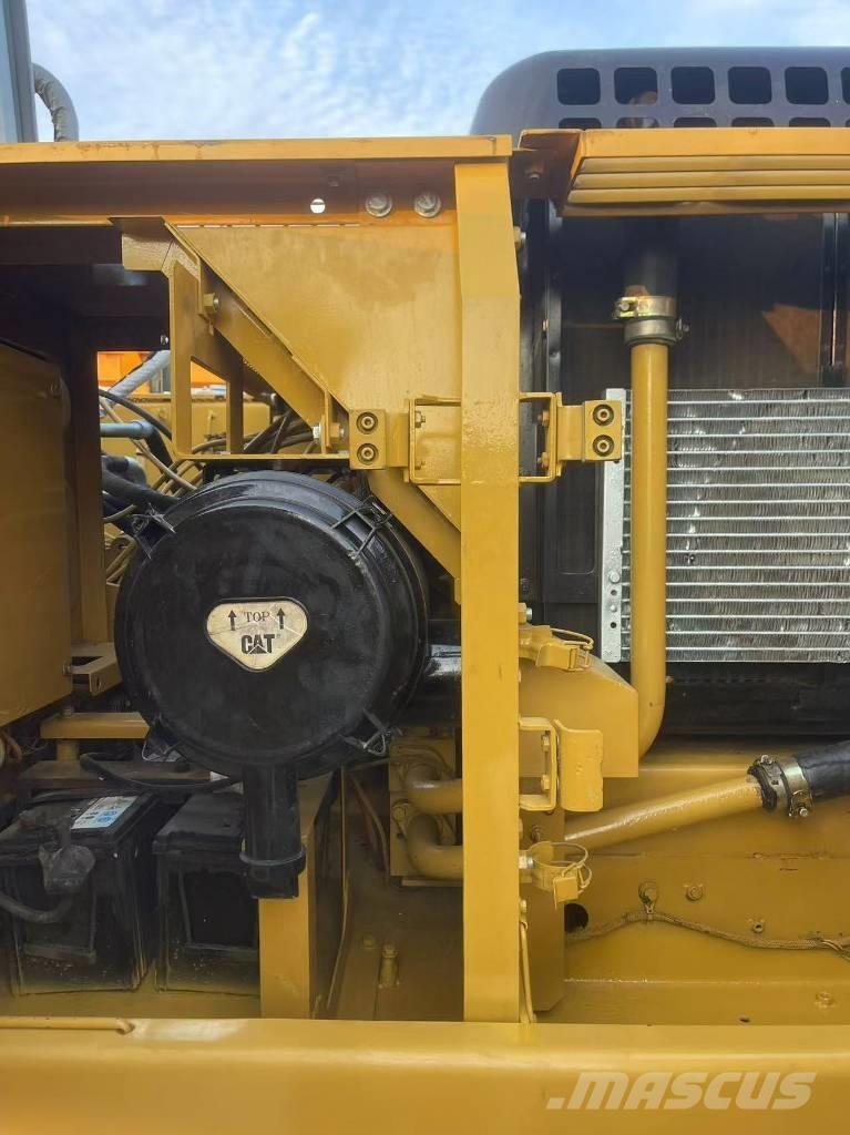 CAT 320 B Crawler excavators