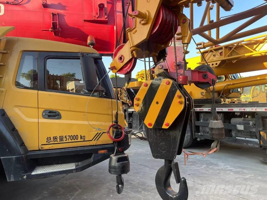 XCMG QY25KC All terrain cranes