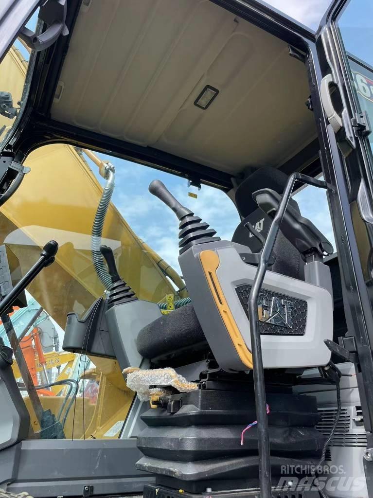 CAT 336 Crawler excavators