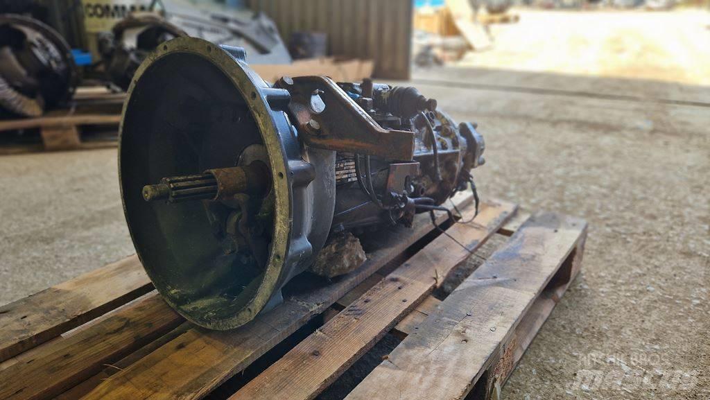 Eaton ΣΑΣΜΑΝ  Y08060 Transmission