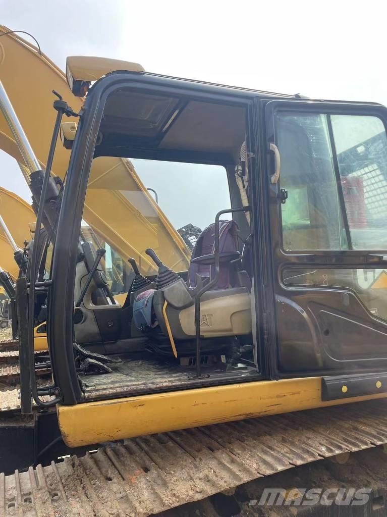 CAT 320d Crawler excavators