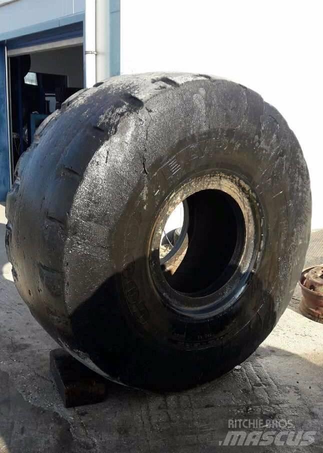 Goodyear 29,5R25 Tyres, wheels and rims