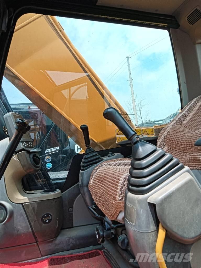 CAT 325 D Crawler excavators