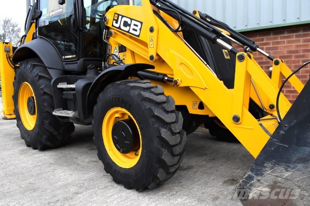JCB 3 CX Backhoe loaders