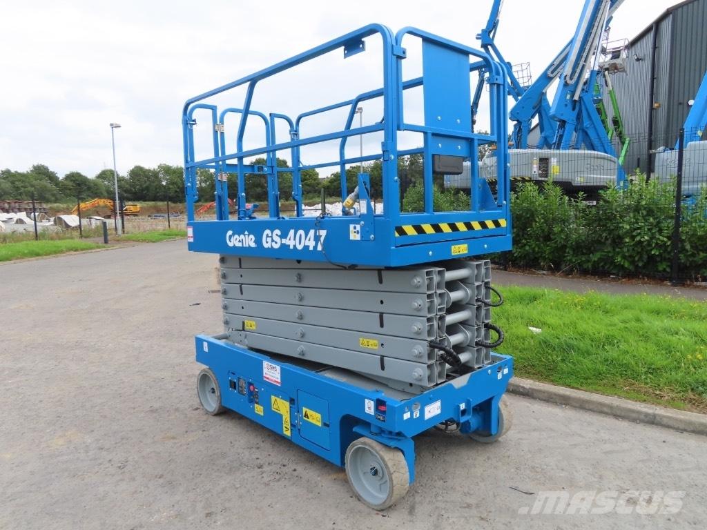 Genie GS 4047 Scissor lifts