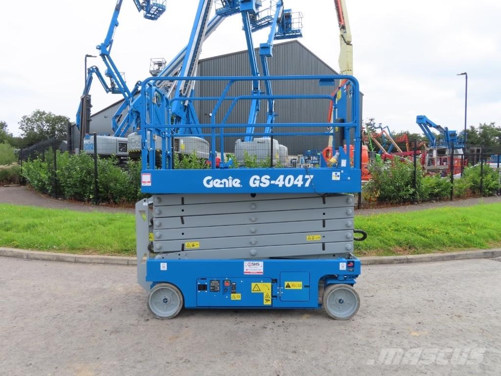 Genie GS 4047 Scissor lifts