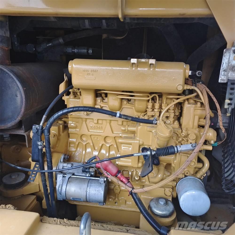 CAT 306 Mini excavators < 7t (Mini diggers)