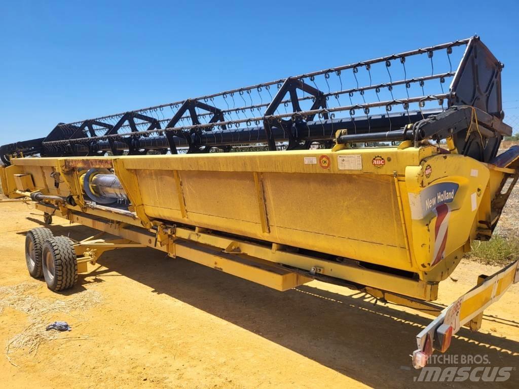 New Holland CR 9080 Combine harvesters