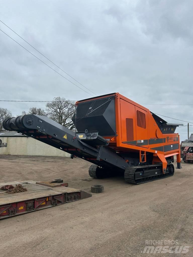 Arjes Titan 900 Material Handling - Others