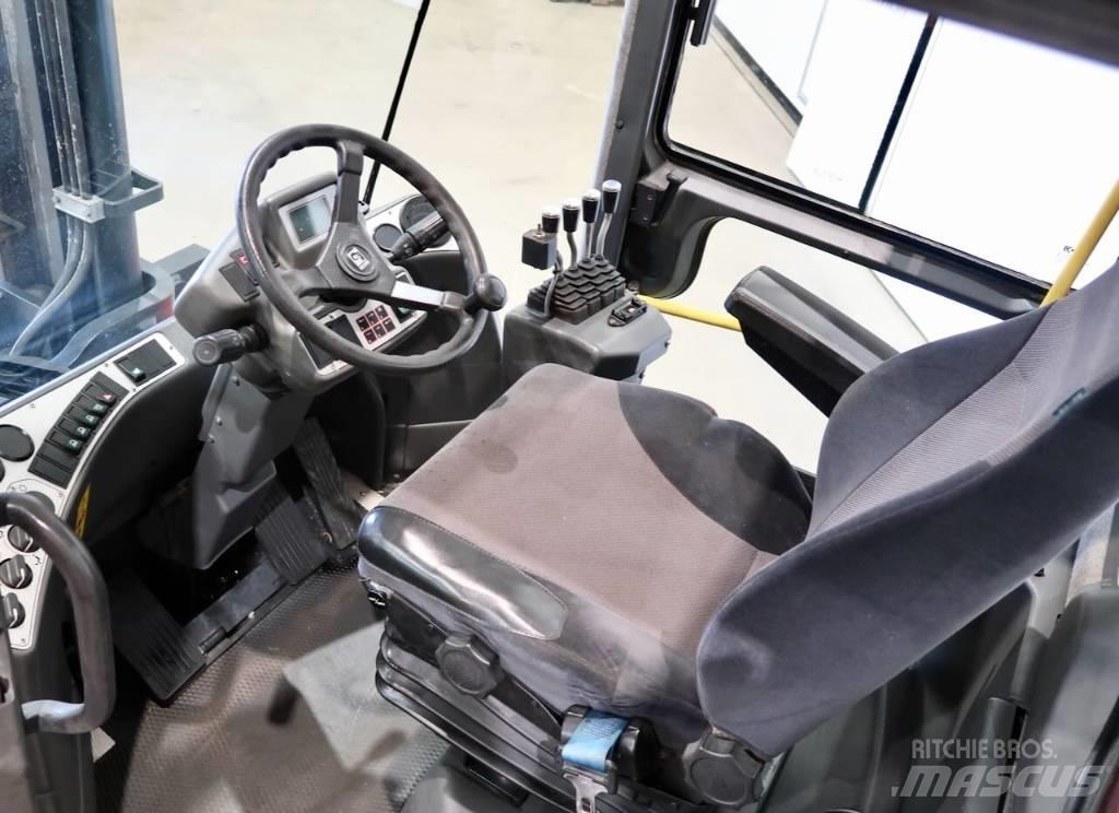 Kalmar DCE80-9 Diesel trucks