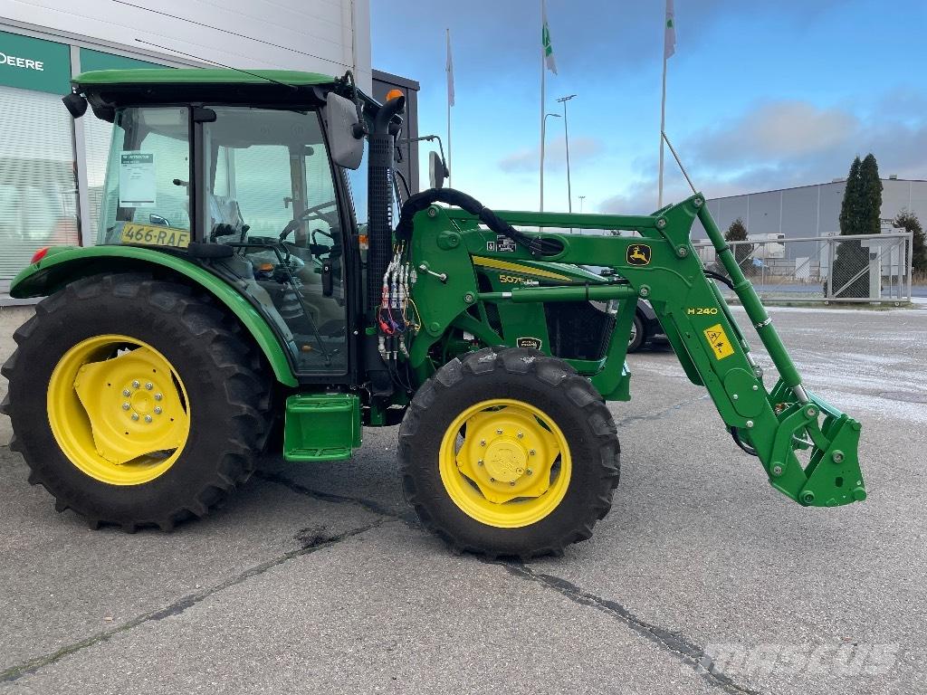 John Deere 5075 E Tractors