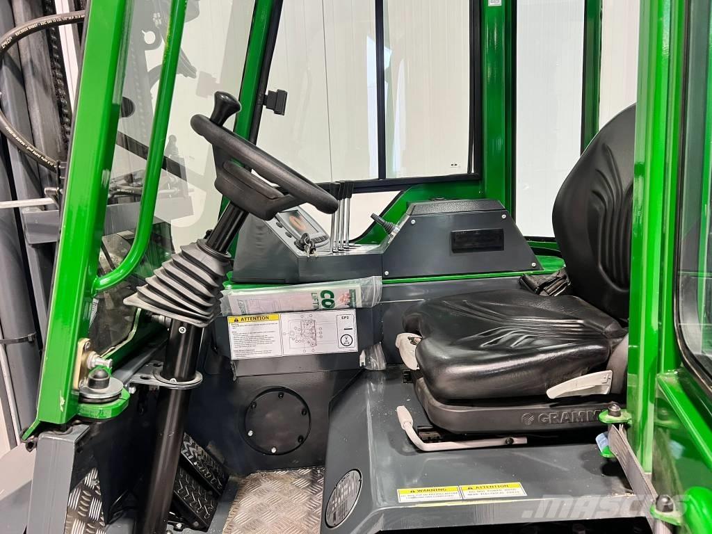 Combilift CBE2500 4-way reach trucks