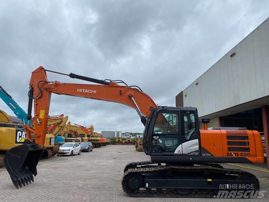 Hitachi ZX 220LC-5G Crawler excavators